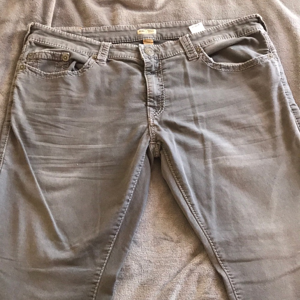 True Religion Jeans Size 42